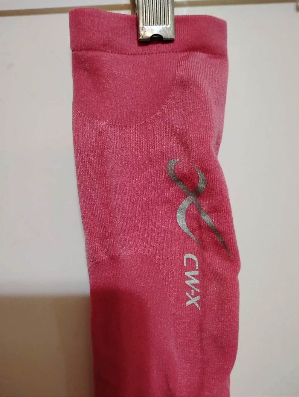 CW-X Hot Pink Compression Arm/Leg Sleeves